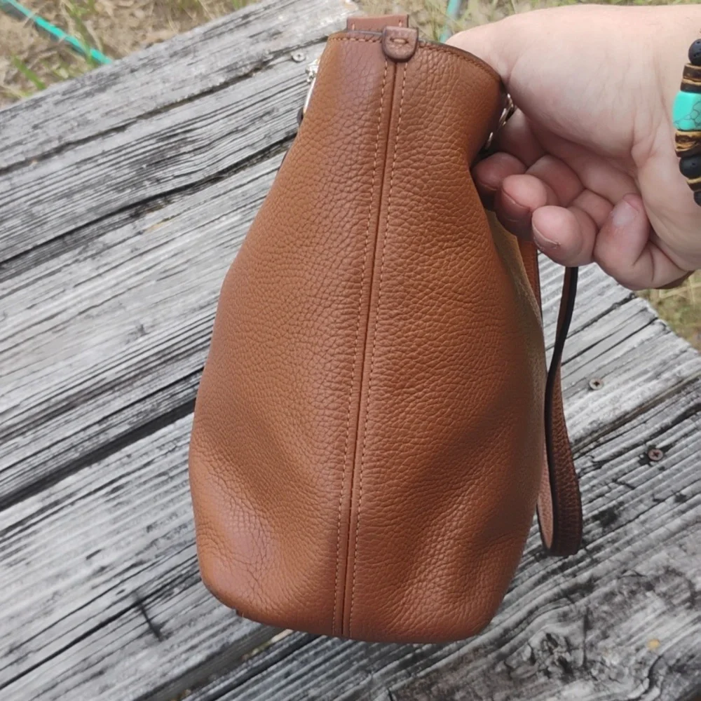 🍍Coach Sophia Tote In Tan/Brown Pebbled Leather - Picture 5 of 16